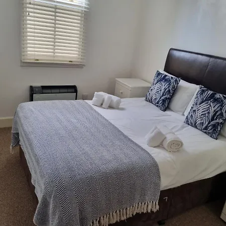 Ferienwohnung Stunning 2 Bed/2 Bath Flat In Waterloo, London